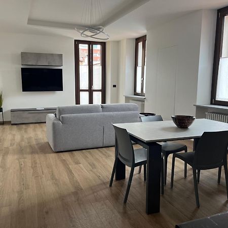 Appartamenti Dora Baltea Ivrea Exteriér fotografie