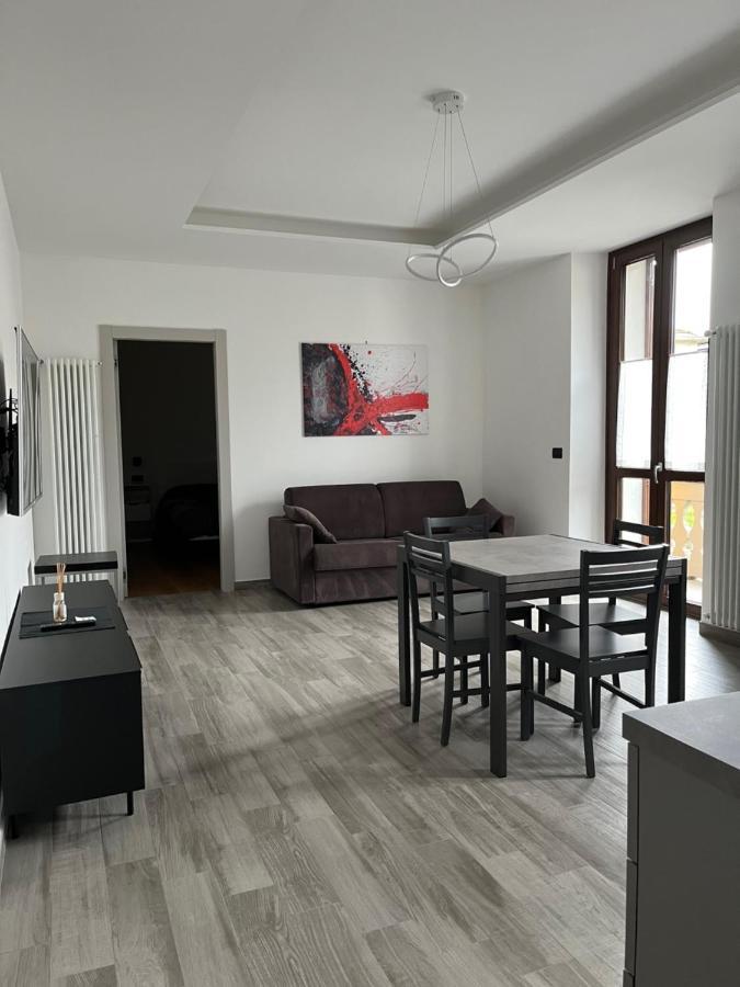 Appartamenti Dora Baltea Ivrea Exteriér fotografie