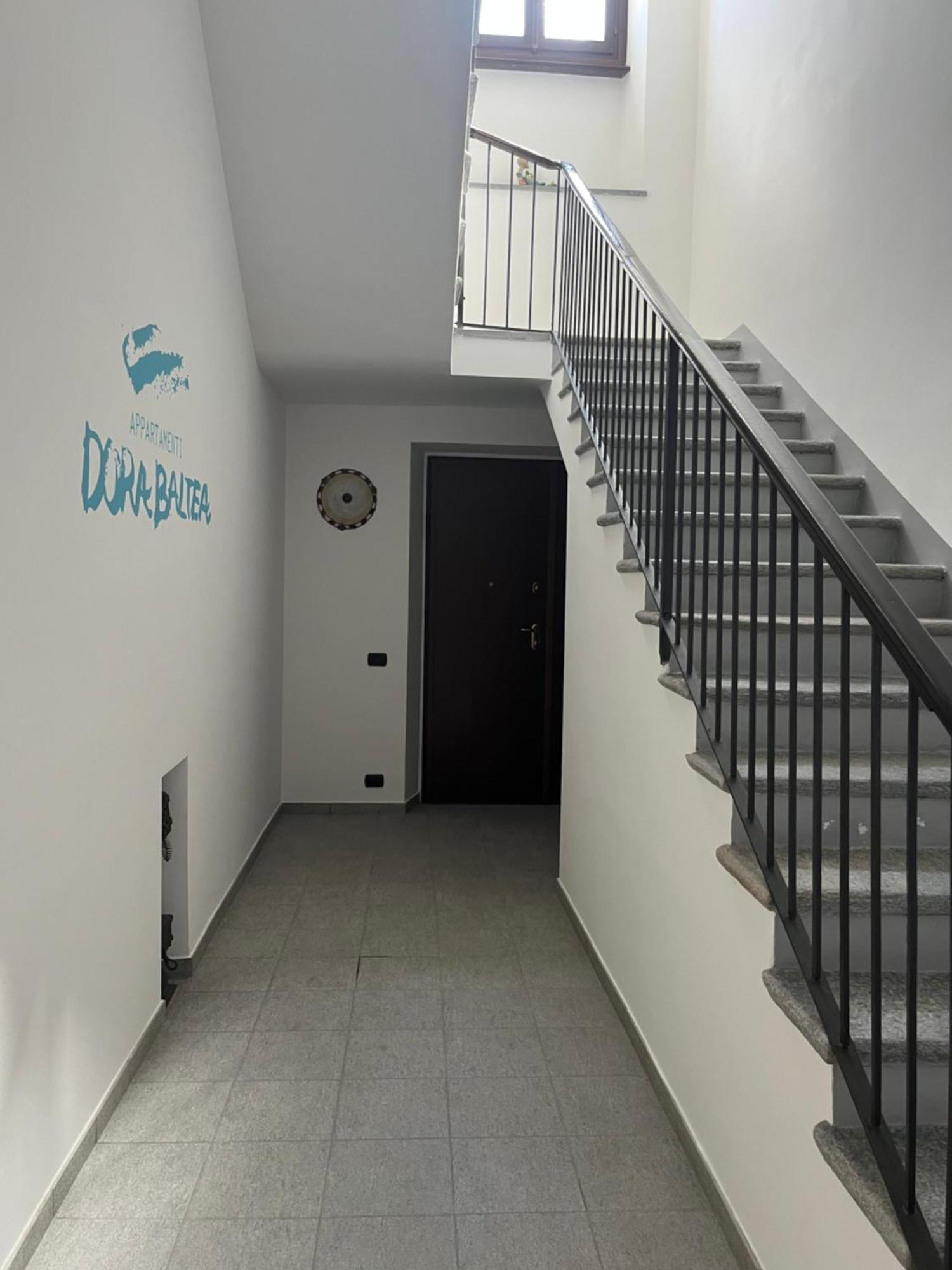 Appartamenti Dora Baltea Ivrea Exteriér fotografie